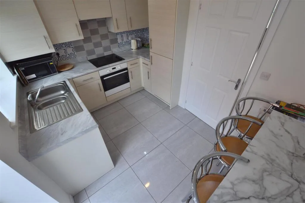 3 bedroom town house for rent