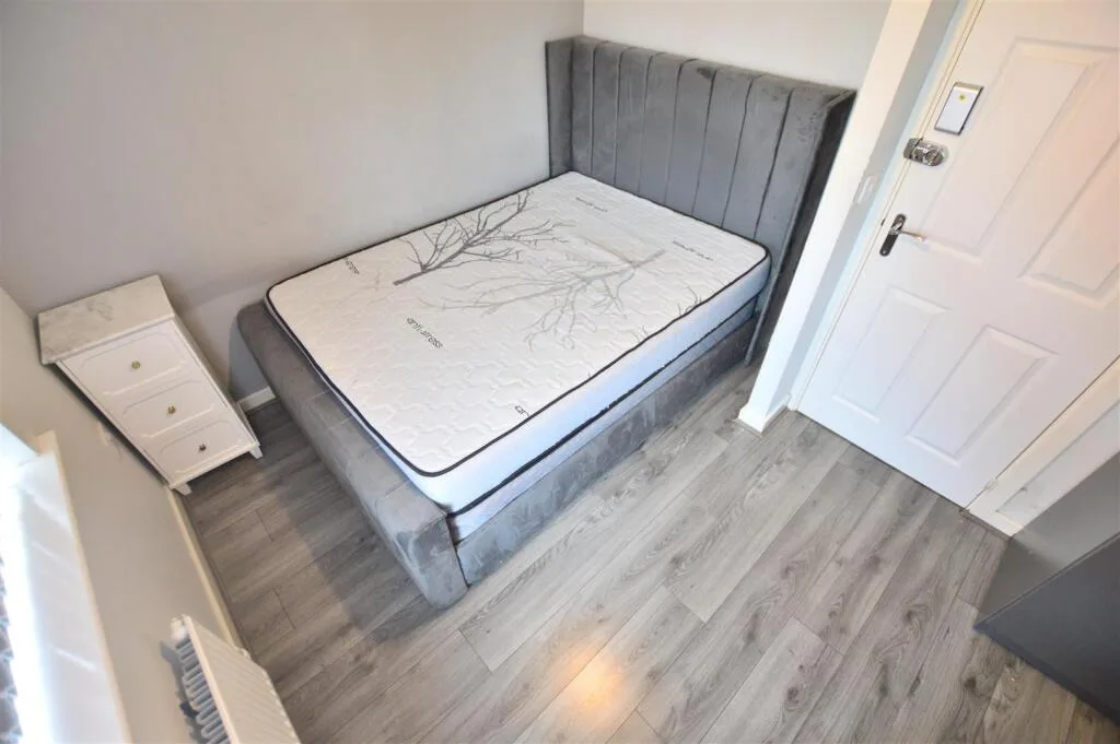 3 bedroom town house for rent