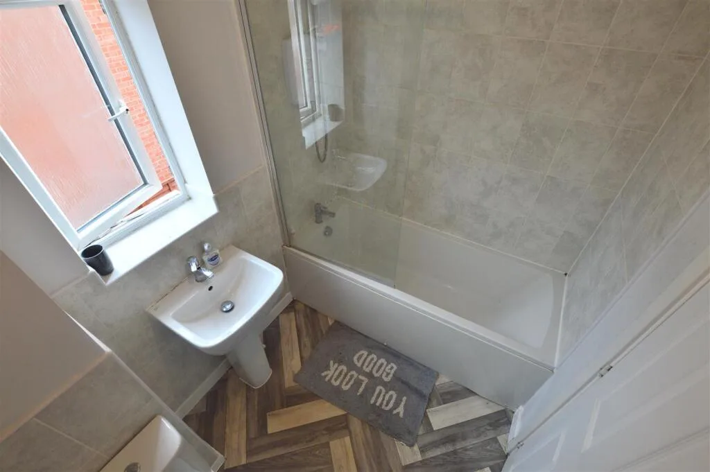 3 bedroom town house for rent