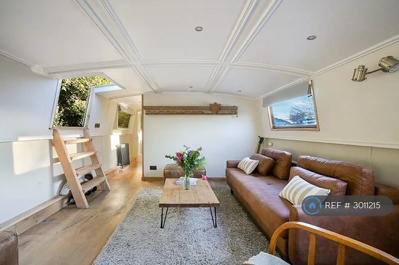 1 bedroom house boat for rent