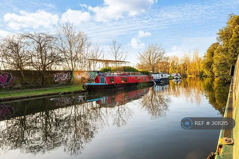 1 bedroom house boat for rent