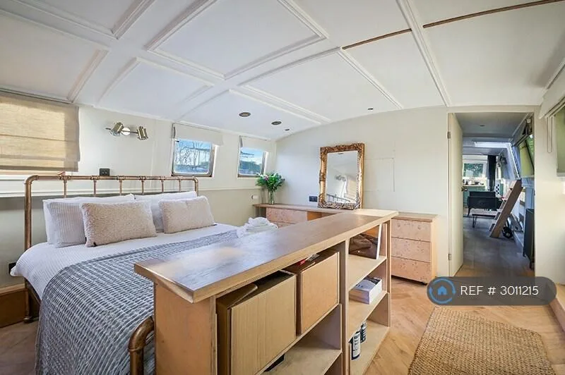 1 bedroom house boat for rent