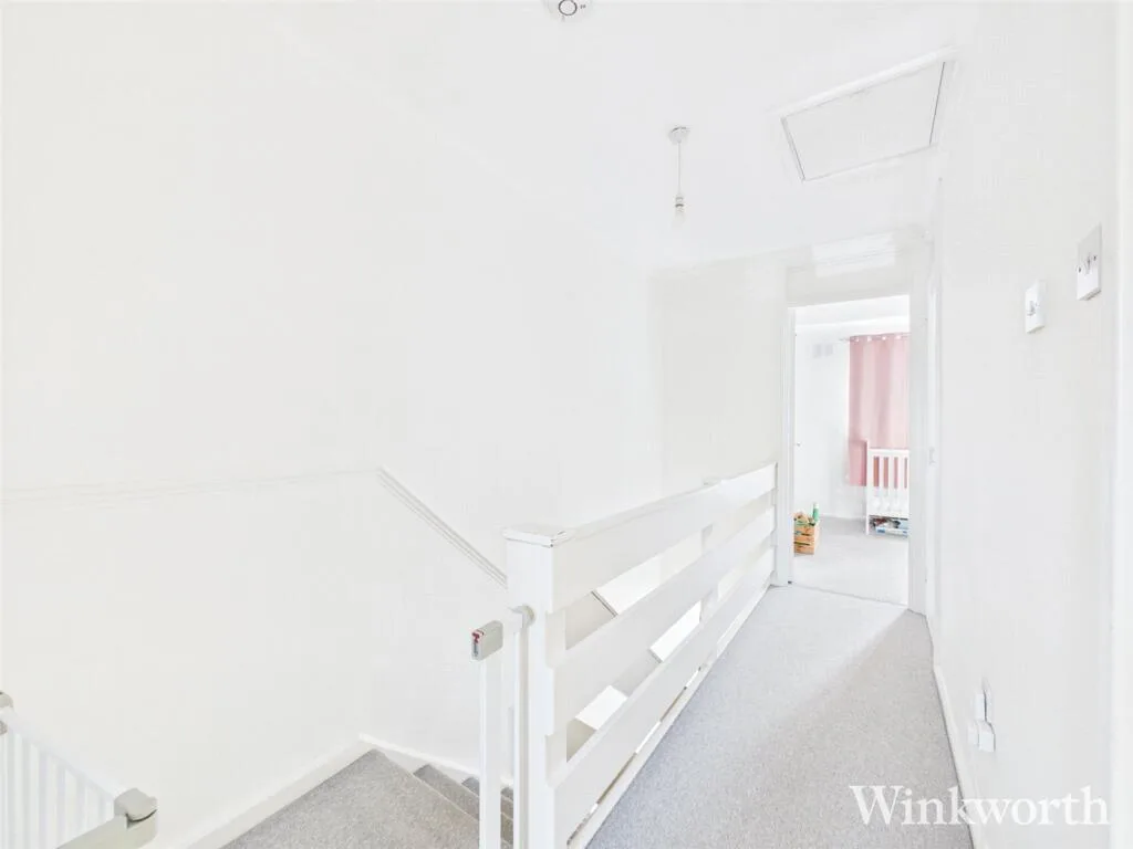 2 bedroom end of terrace house for rent