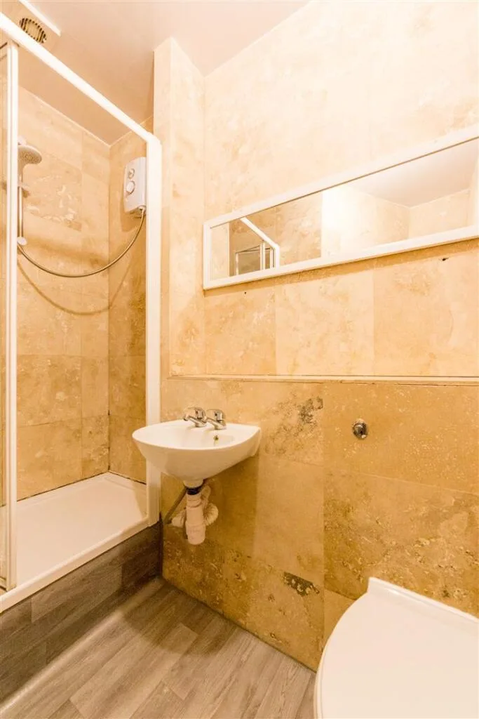 4 bedroom apartment for rent