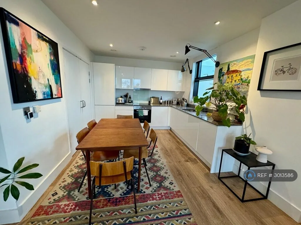 2 bedroom flat for rent