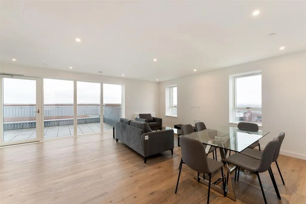 3 bedroom apartment for rent