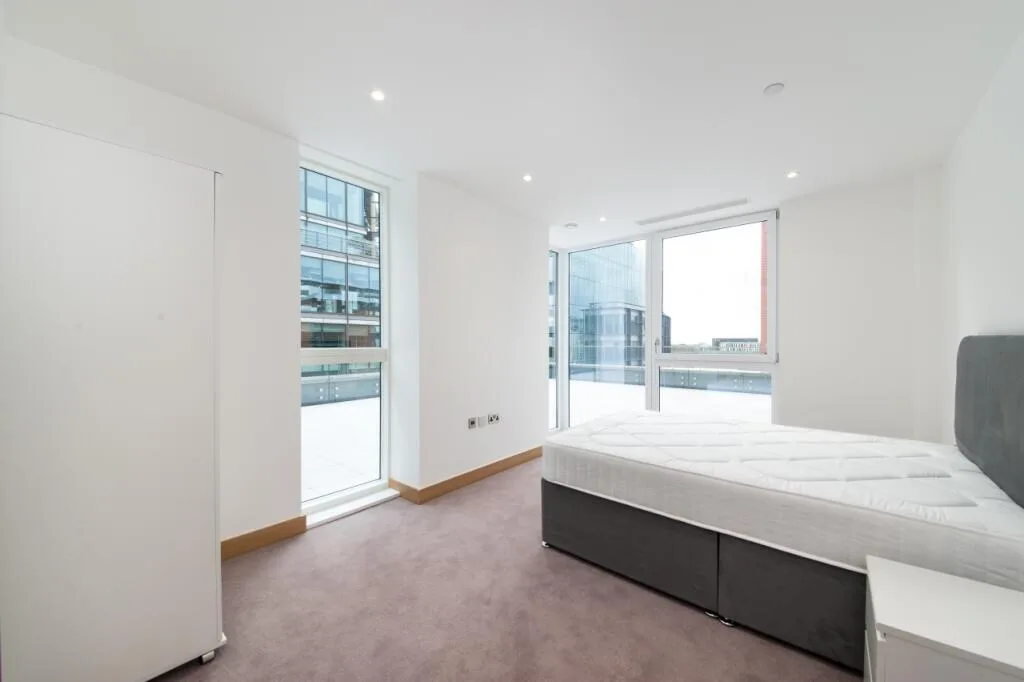 3 bedroom flat for rent