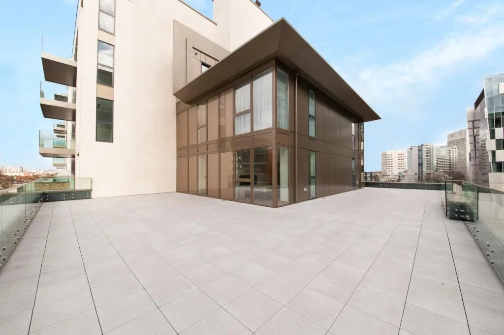 3 bedroom flat for rent