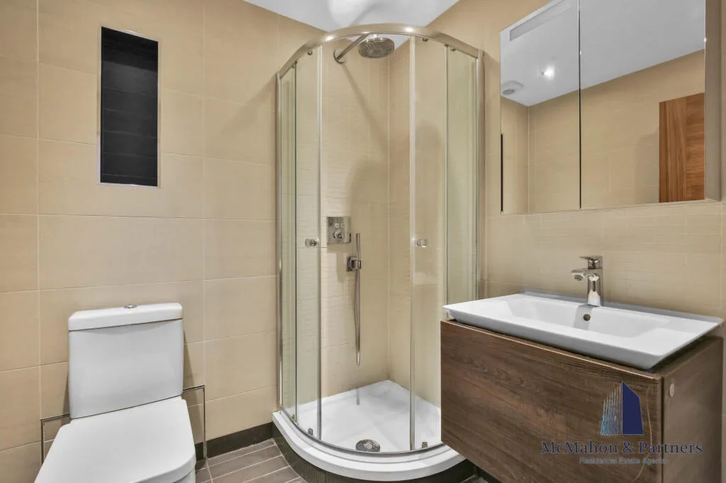 3 bedroom mews property for rent