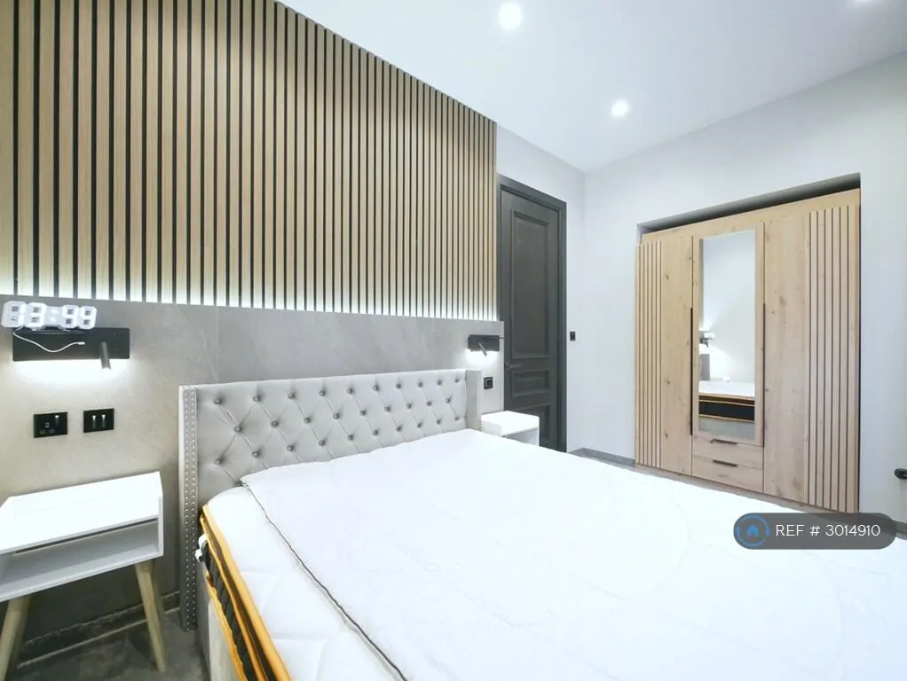 3 bedroom flat for rent