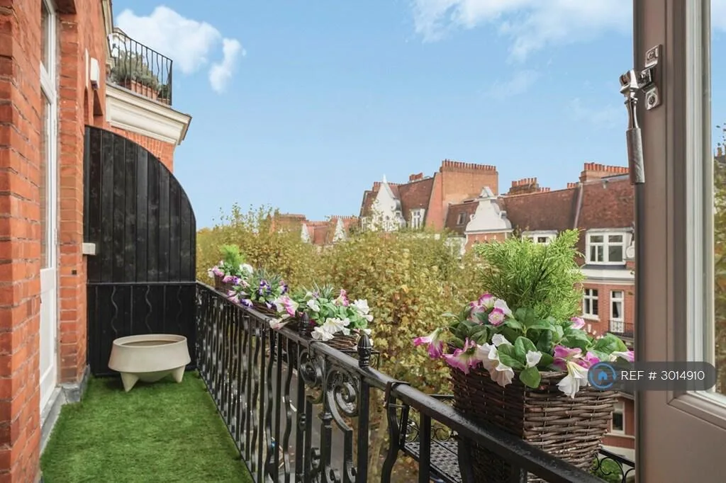3 bedroom flat for rent