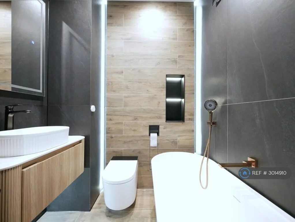 3 bedroom flat for rent