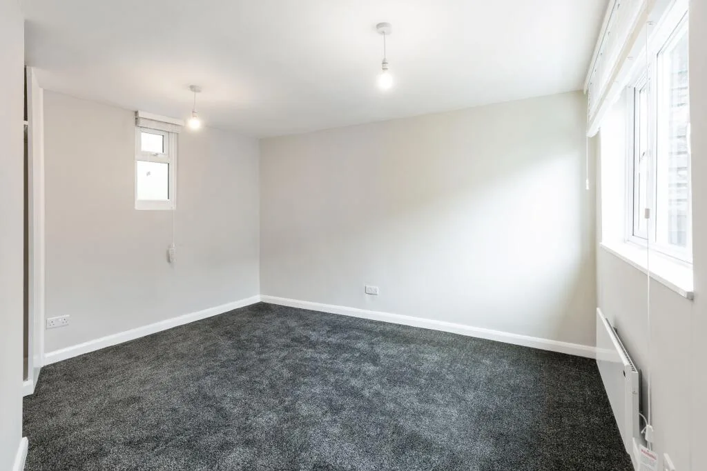 1 bedroom ground floor flat for rent