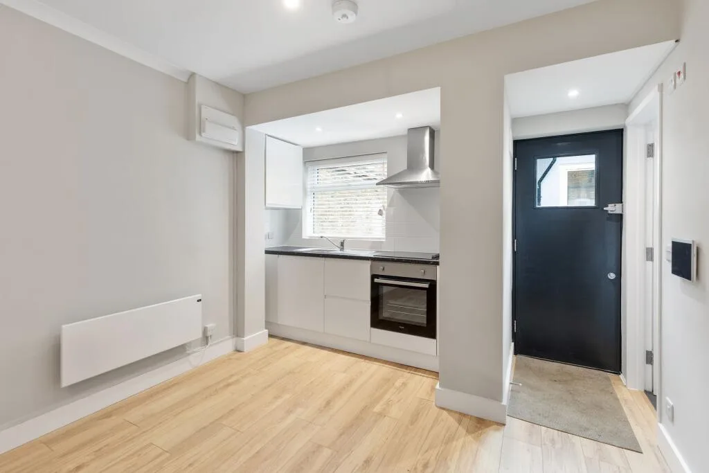 1 bedroom ground floor flat for rent