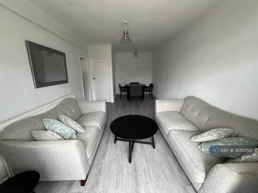 2 bedroom flat for rent