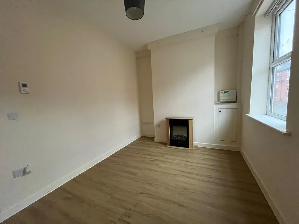 2 bedroom terraced house for rent