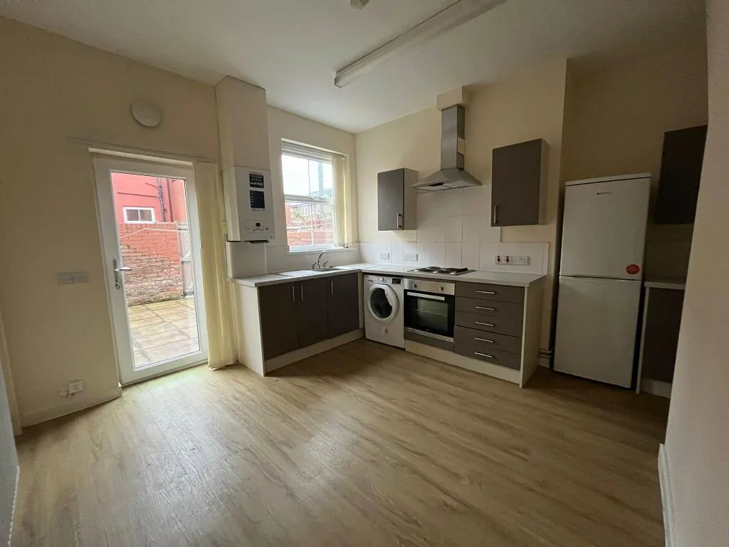 2 bedroom terraced house for rent