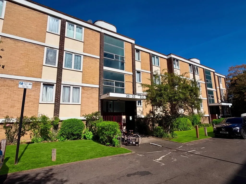 2 bedroom flat for rent