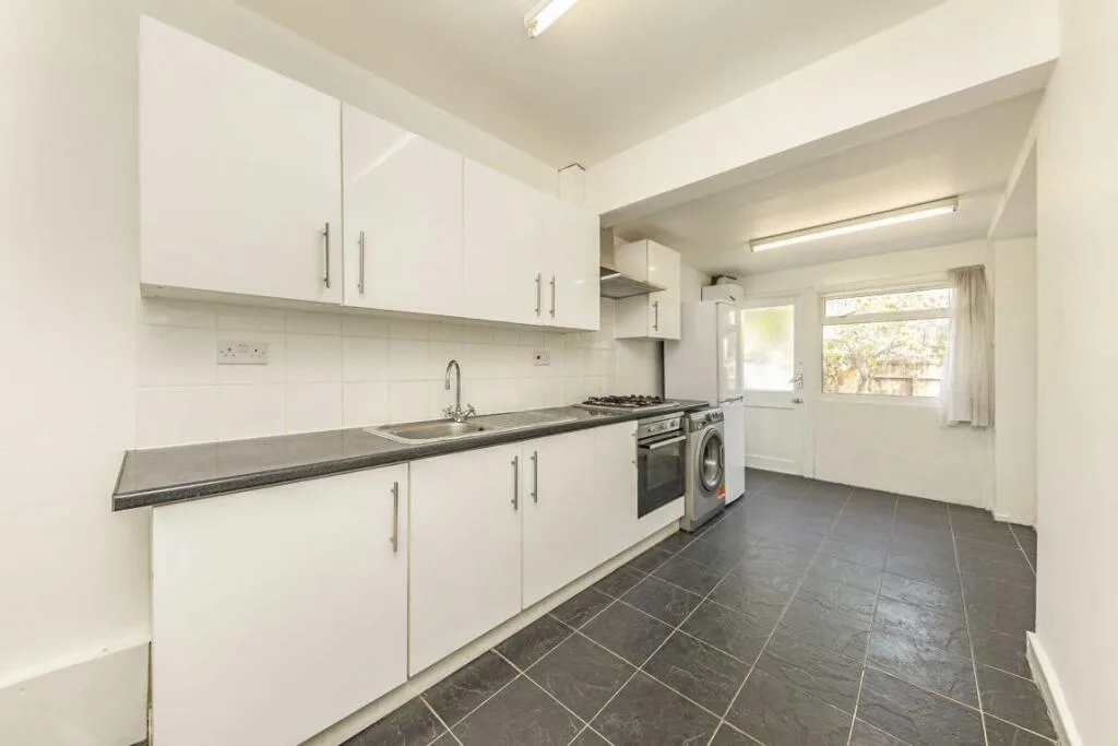 3 bedroom terraced house for rent