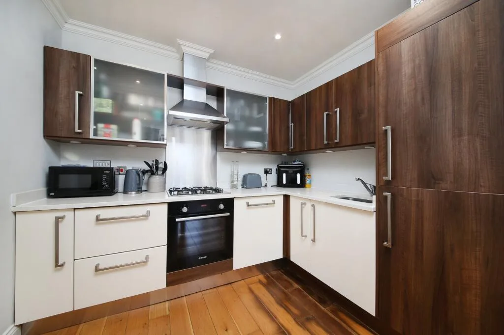 3 bedroom flat for rent