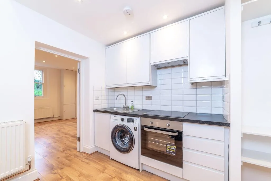 Studio flat for rent