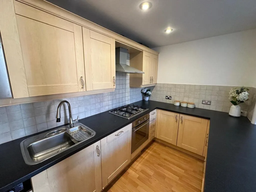 2 bedroom flat for rent