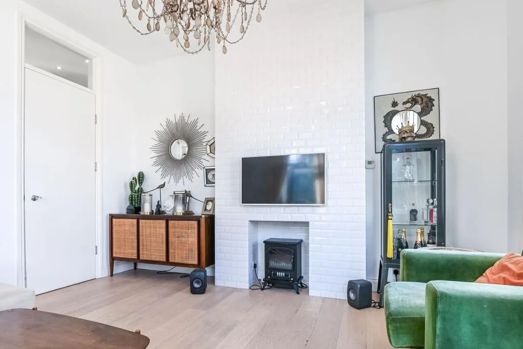 2 bedroom flat for rent