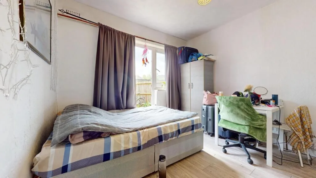 1 bedroom house for rent