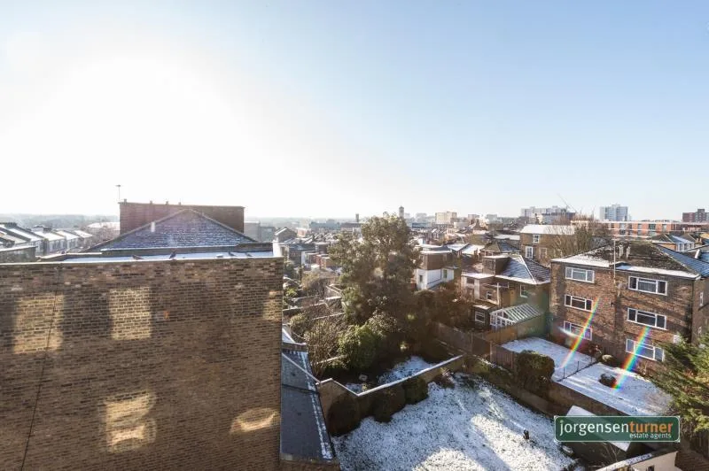 4 bedroom flat for rent