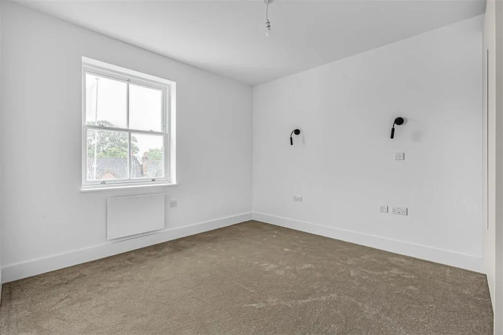 2 bedroom block of apartments for rent