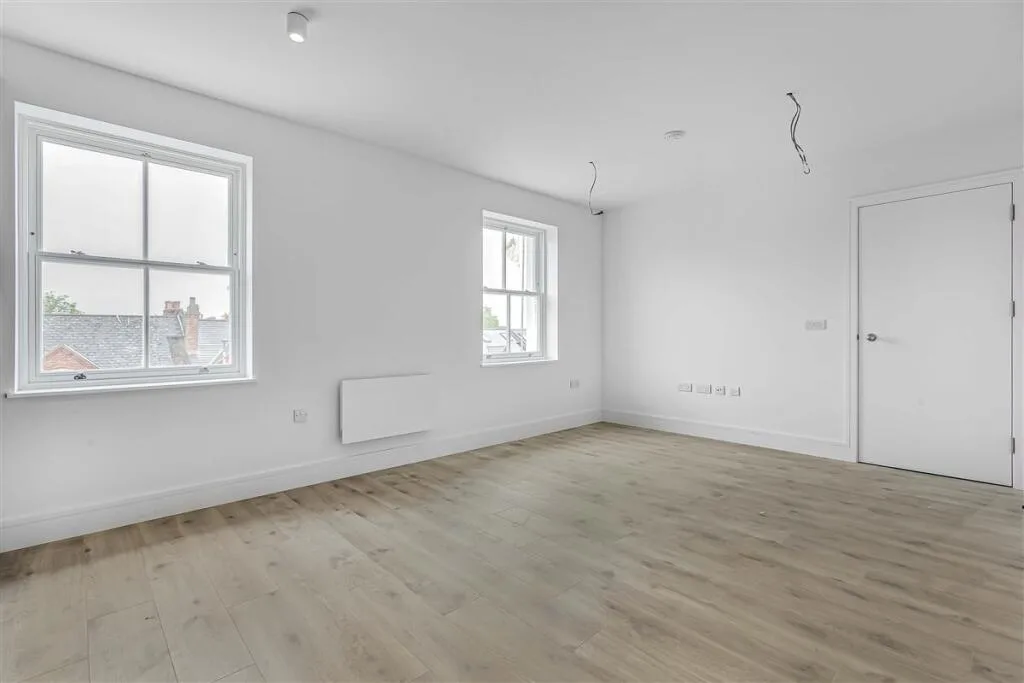 2 bedroom block of apartments for rent