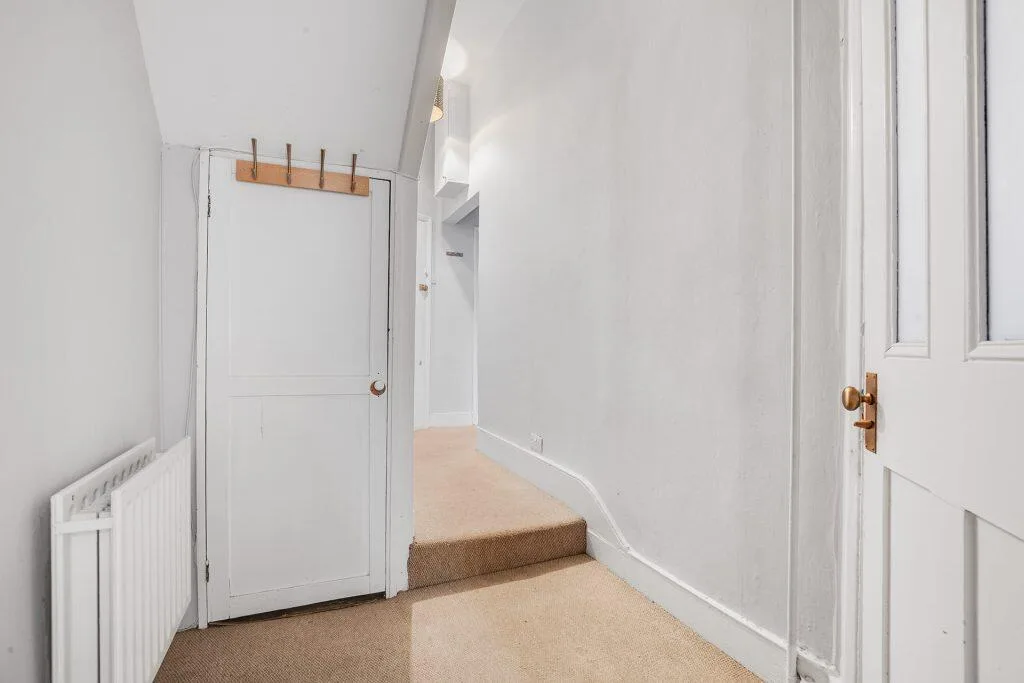 2 bedroom ground floor flat for rent
