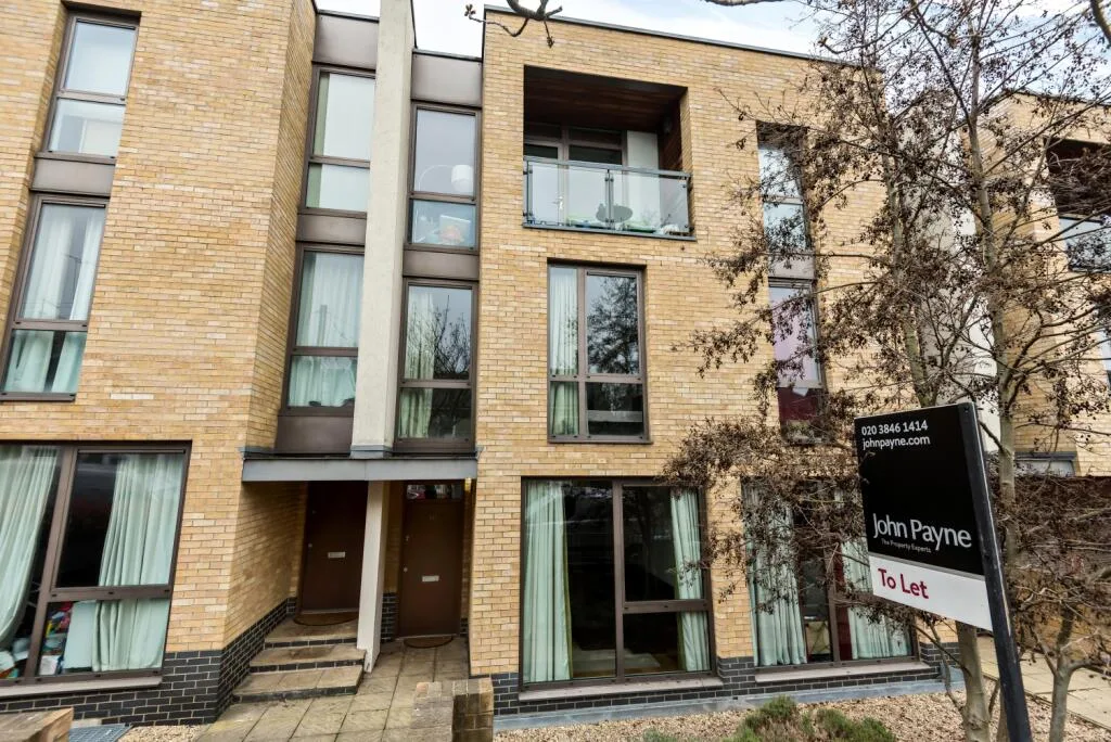 2 bedroom flat for rent