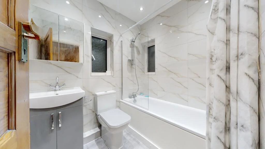 1 bedroom house for rent