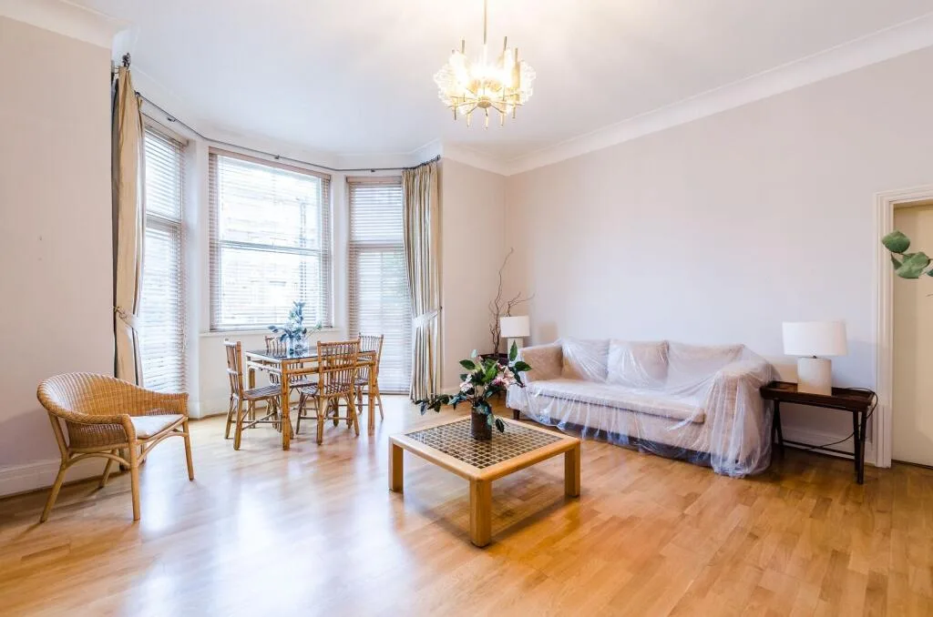 2 bedroom flat for rent