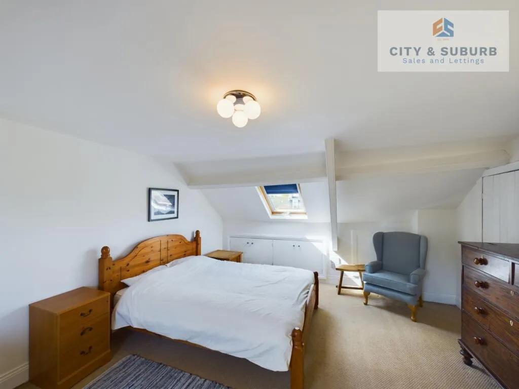 4 bedroom terraced house for rent