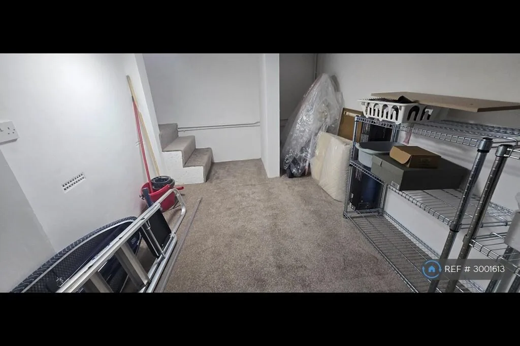 2 bedroom terraced house for rent