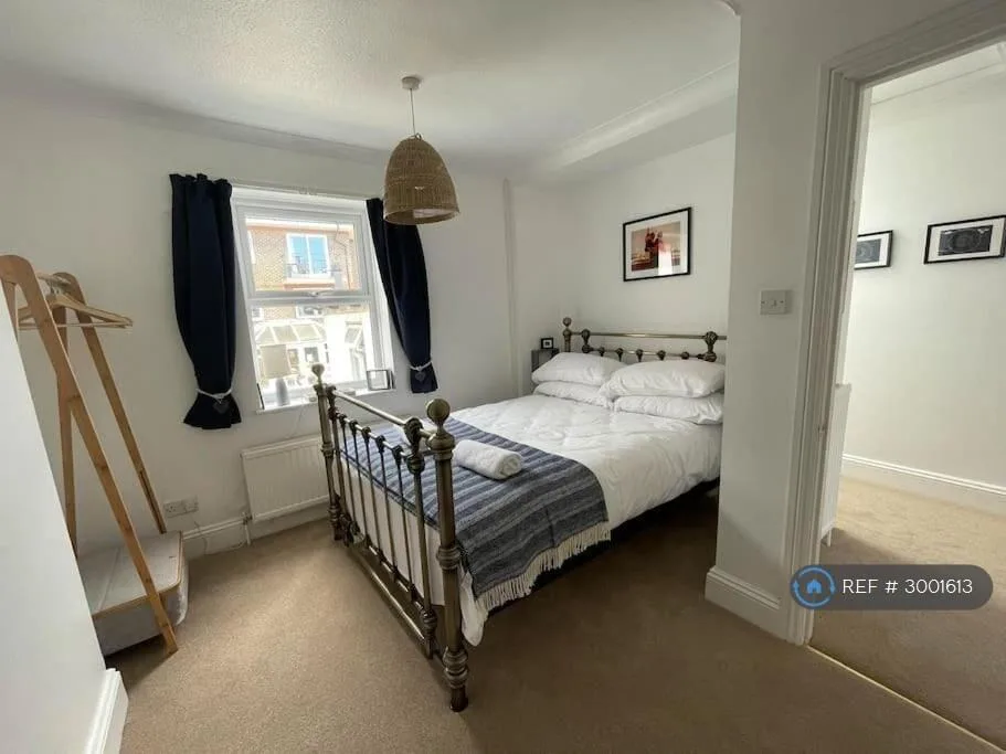 2 bedroom terraced house for rent