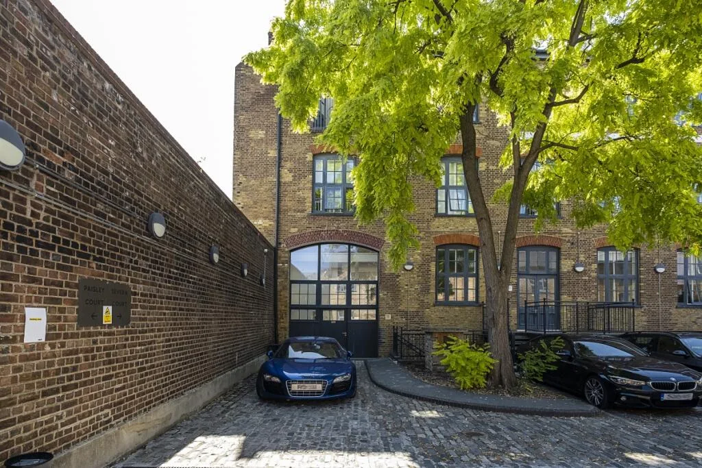 1 bedroom maisonette for rent