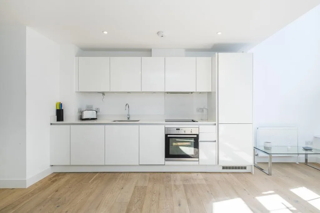 1 bedroom maisonette for rent
