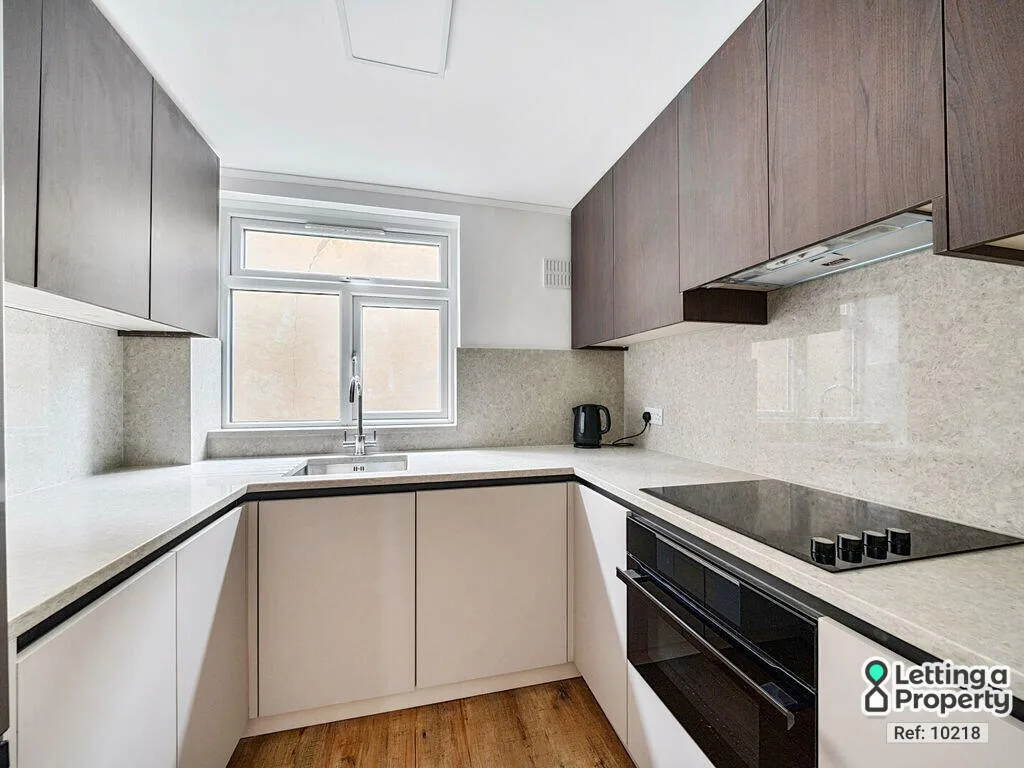 2 bedroom maisonette for rent