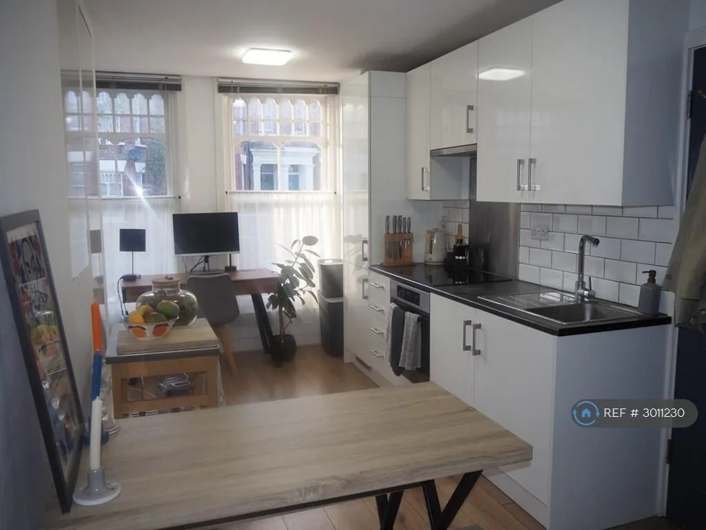 1 bedroom flat for rent