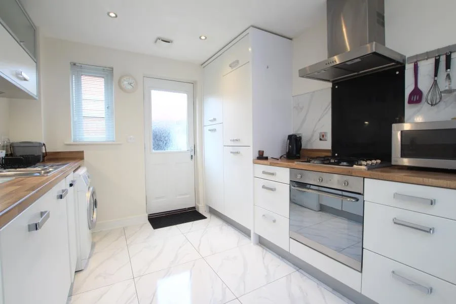 3 bedroom detached house for rent