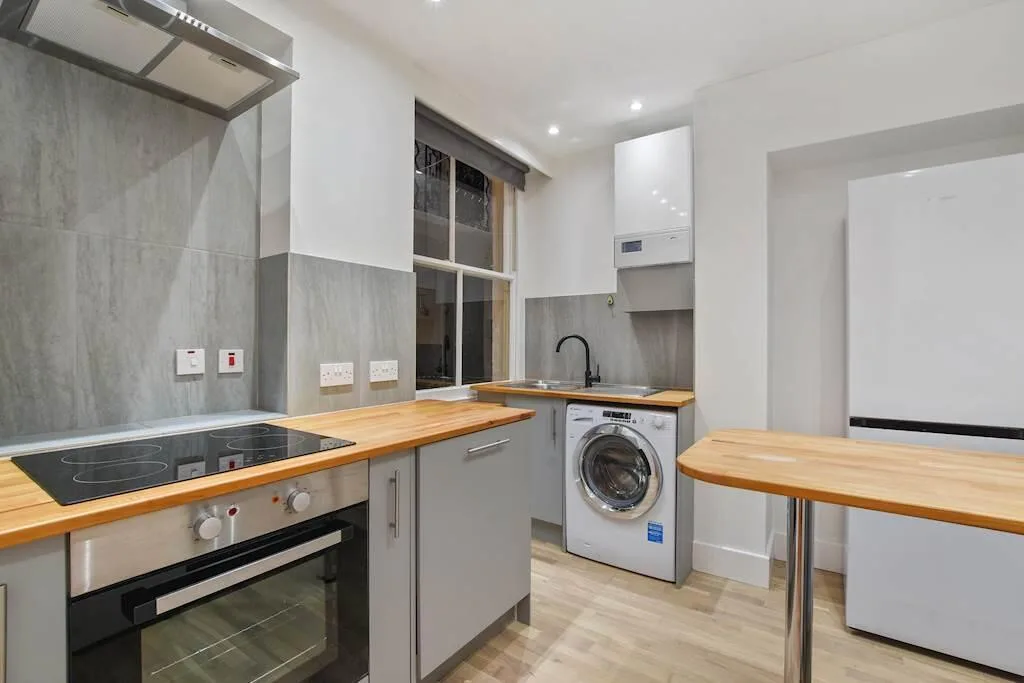2 bedroom apartment for rent