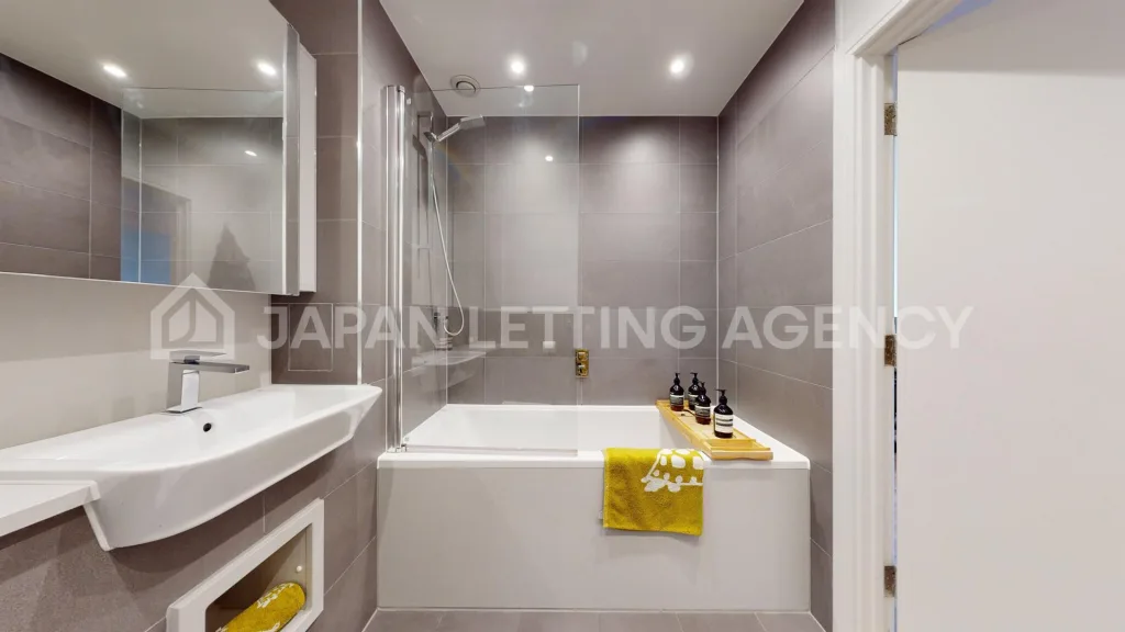 2 bedroom flat for rent