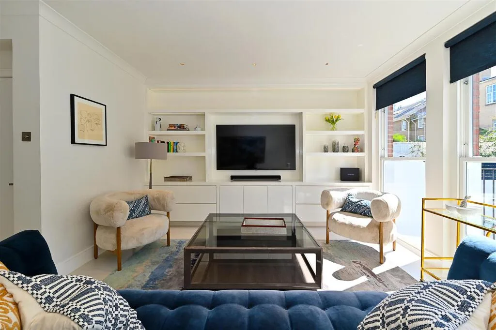 4 bedroom terraced house for rent