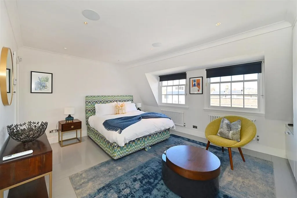 4 bedroom terraced house for rent
