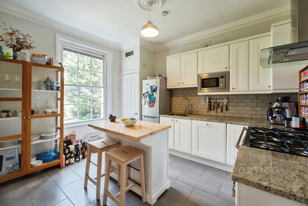 2 bedroom terraced house for rent