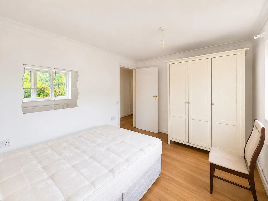 2 bedroom ground floor maisonette for rent