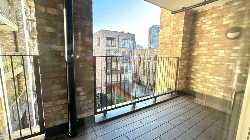 3 bedroom flat for rent
